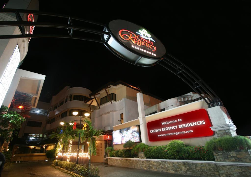 Crown Regency residencias Cebu Hotel Exterior foto